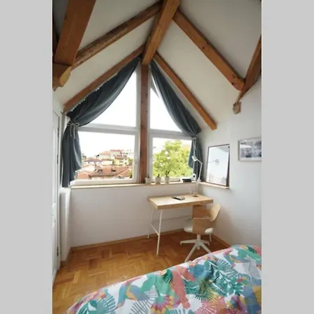 Modern Loft With Balcony In The Heart Of * Sofie