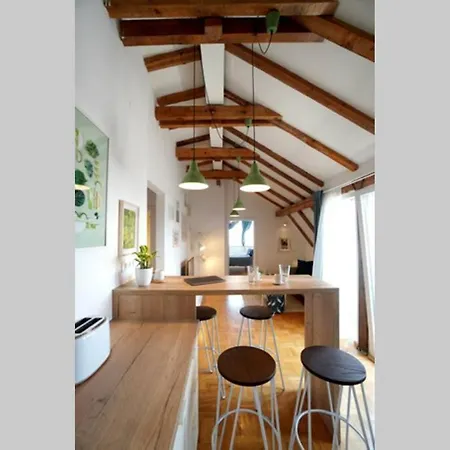 Appartamento Modern Loft With Balcony In The Heart Of Sofia