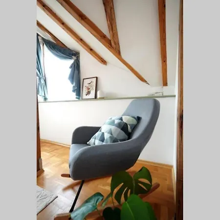 Modern Loft With Balcony In The Heart Of *